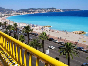 Beachfront apartment Promenade Des Anglais